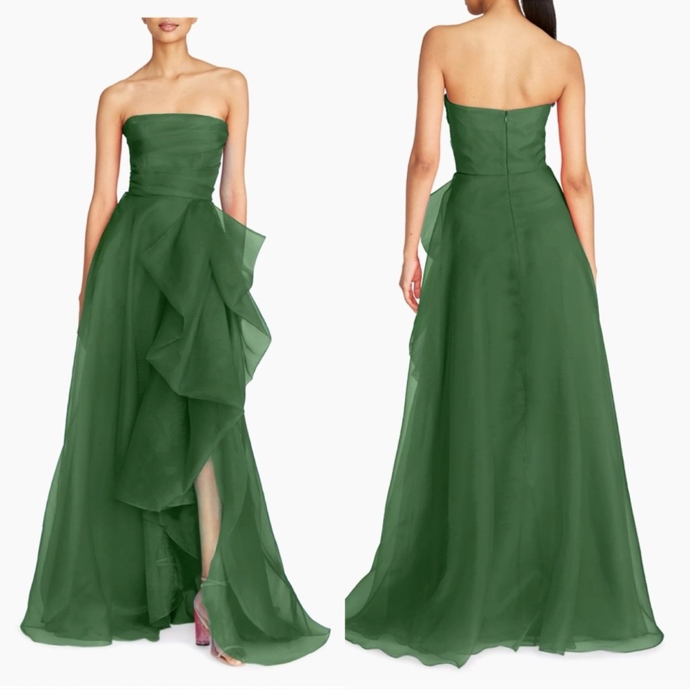 Elegant Green Strapless Evening Gown